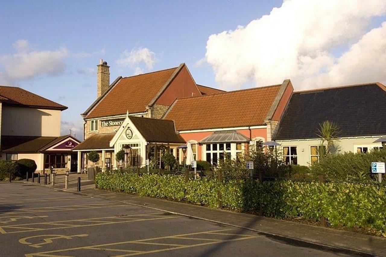 Premier Inn Haydock Park/M6 J23 Уоррингтон Экстерьер фото